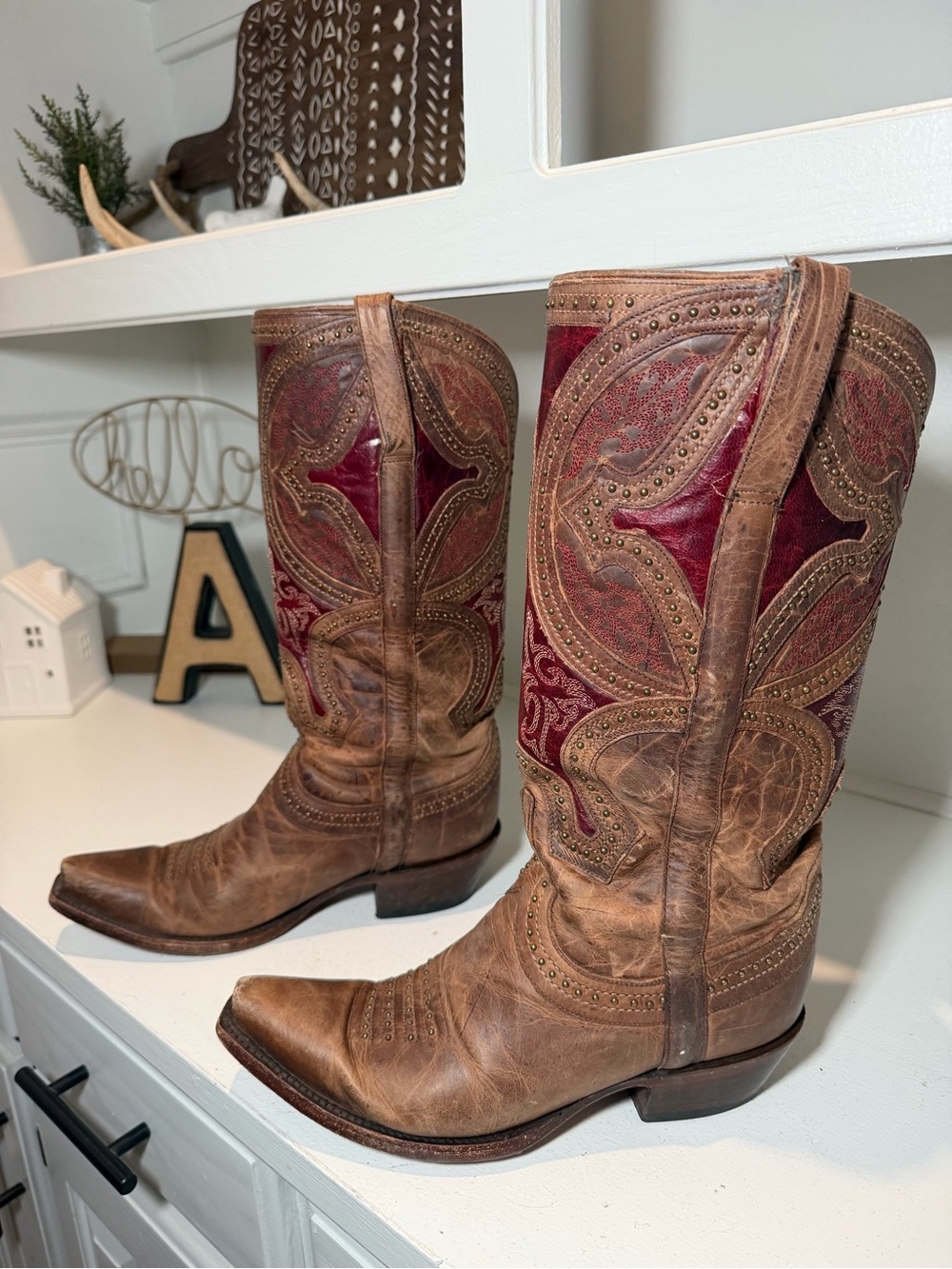 Lucchese Womens 8.5B Brown Leather Studded Inlay Snip Toe Cowboy Boots Western